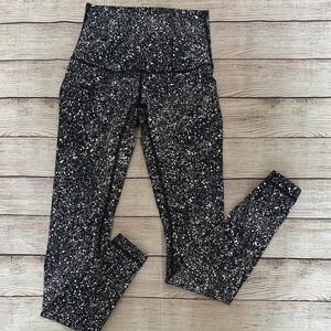 Lululemon Black & White Speckled High-Waist Leggings Size 4